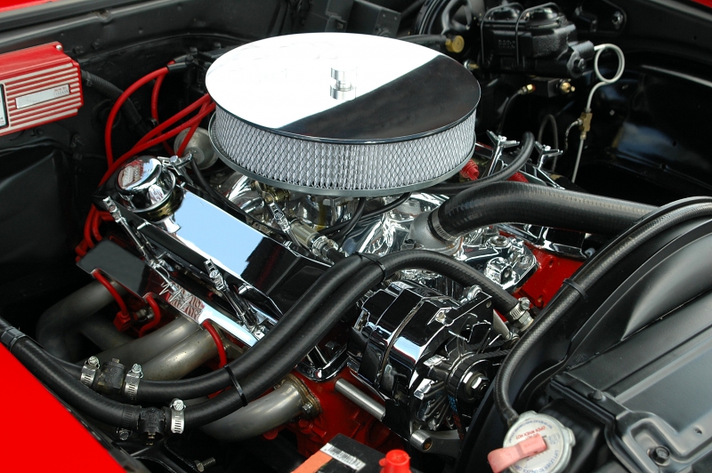 garagiste-POURRIERES-min_car-engine-1548434